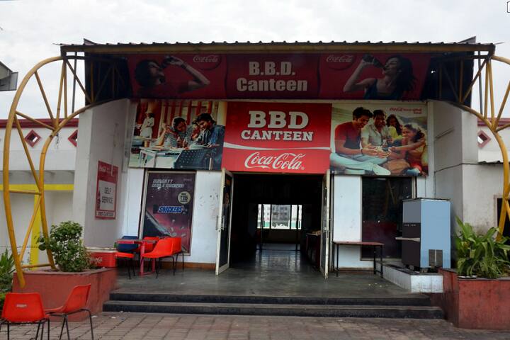 cafeteria
